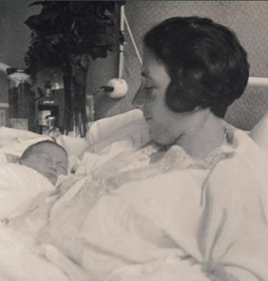 Baby Anne Edith Frank with Anne, a day after her birth.